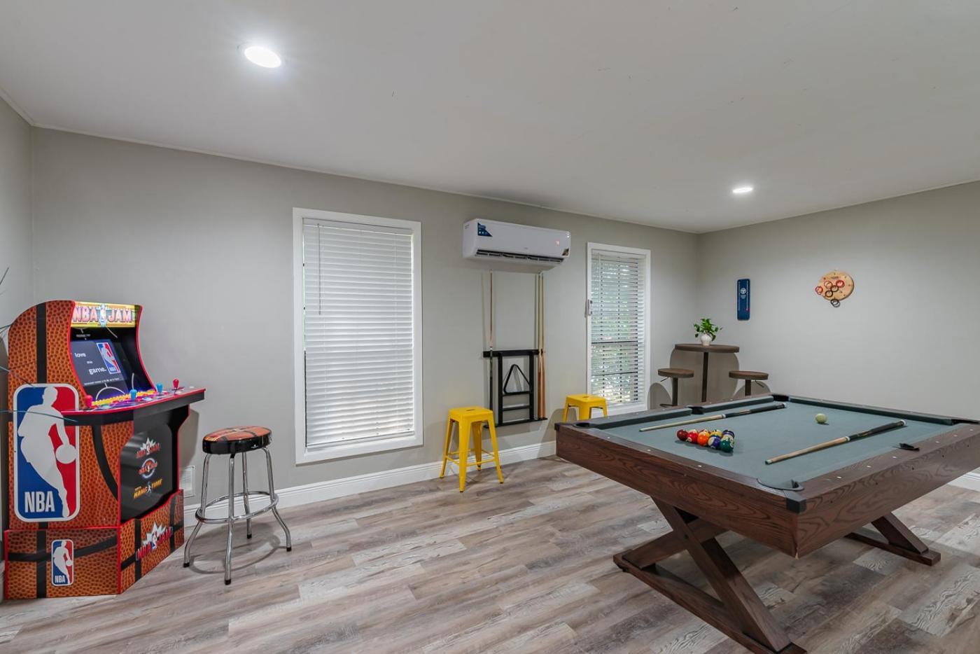 Fun 'N Sun Heated Pool & Gameroom By Fiesta Texas San Antonio Dış mekan fotoğraf